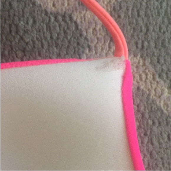 NWT PINK Victoria's Secret Bathing Suit Top Size XS - Picture 4 of 6